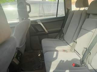 A picture of Toyota prado 2012