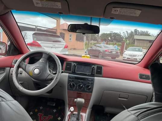 A picture of Good deal Clean 2004 Toyota Corolla Uber Spec Absolutely buy