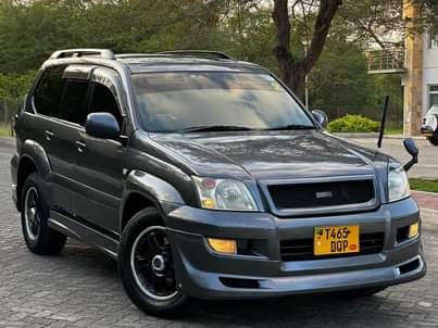 A picture of Toyota prado