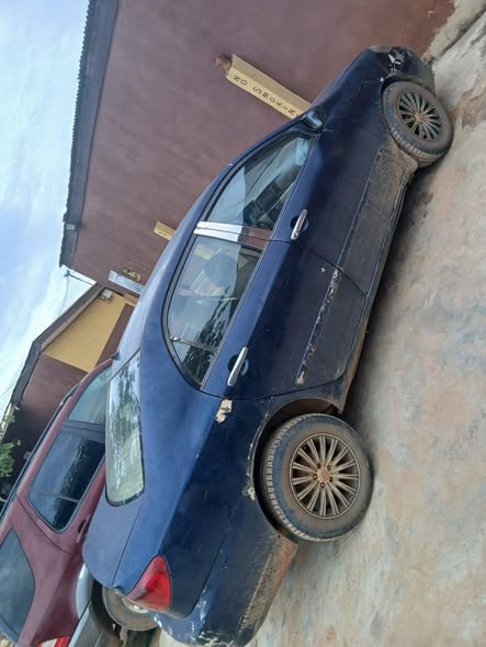 A picture of Toyota Corolla 06