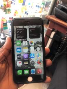 A picture of Iphone 6s