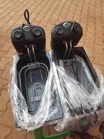 A picture of Double Deep fryer 250k Still new 0705126720