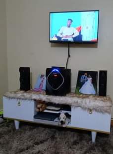 A picture of Show case tv