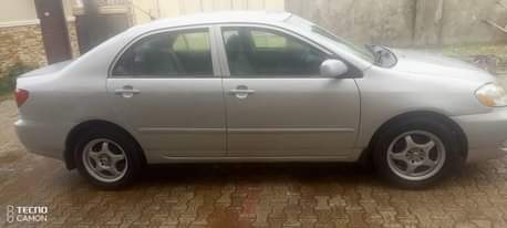 A picture of Corolla LE 07