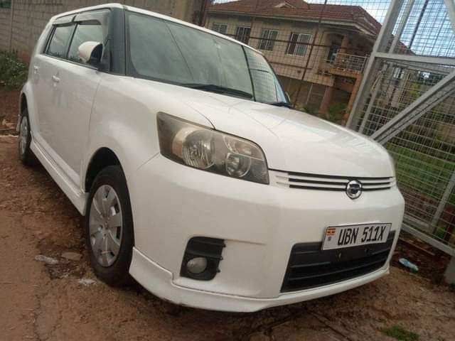 A picture of Toyota rumion