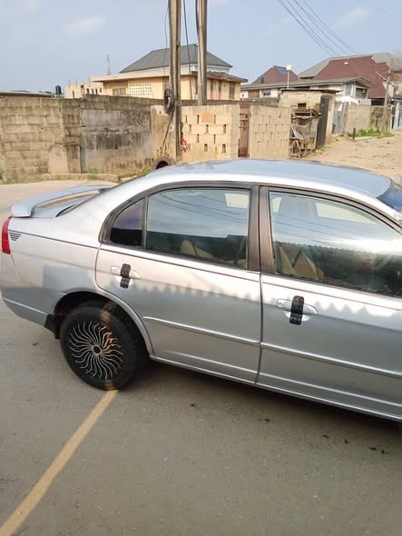 A picture of Automatic Honda civic for sale