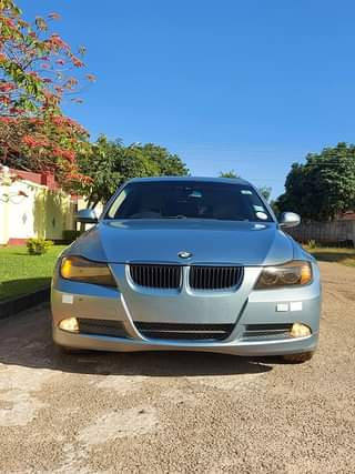 bmw 320i