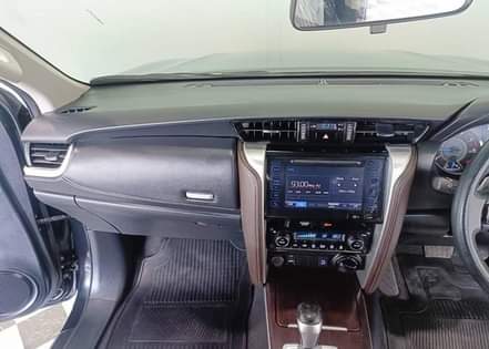 A picture of 2019 TOYOTA FORTUNER 4WD