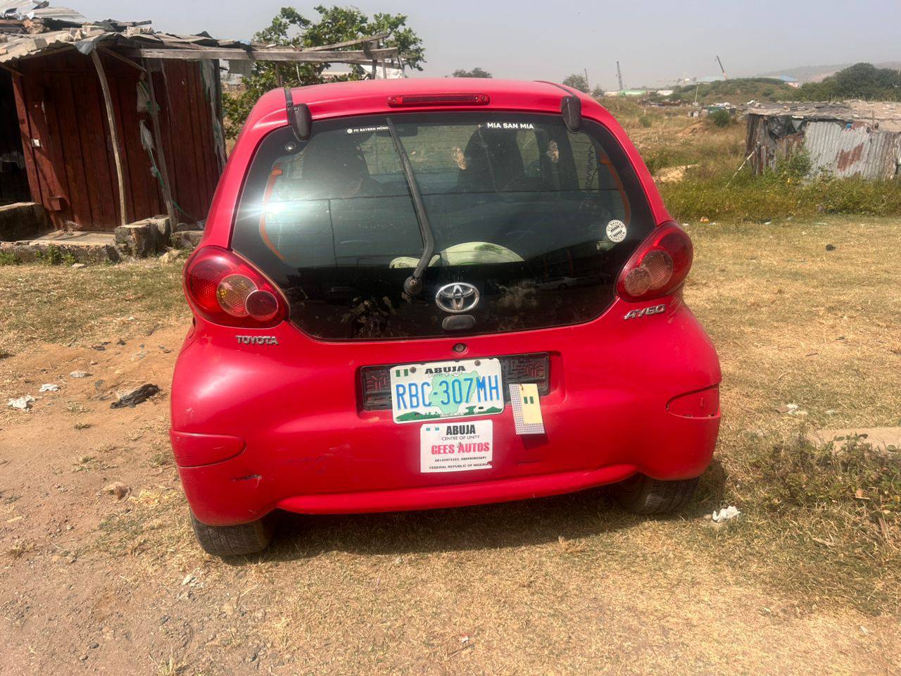 A picture of Toyota aigo 2007