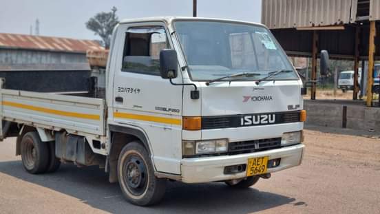 classifieds/cars isuzu