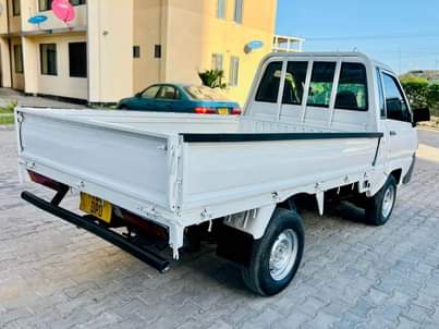 A picture of TOYOTA TOWNACE