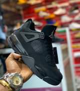 A picture of Air Jordan 4 original shoe