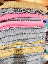 classifieds/blankets