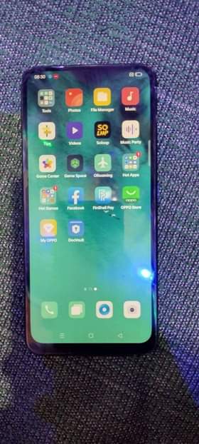 A picture of OPPO RENO 2Z 256GB
