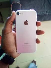 A picture of iPhone 7plain