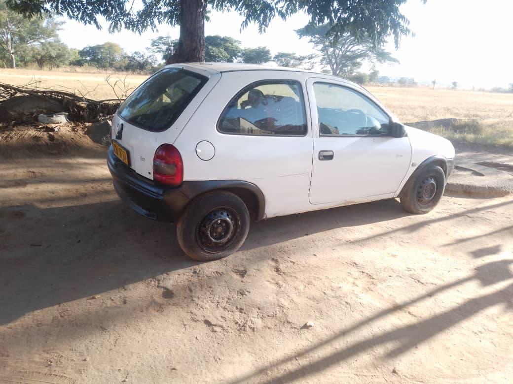 cars under 2000