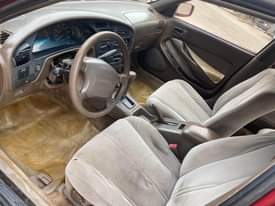 A picture of Toyota Camry orobo 1996
