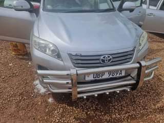 A picture of TOYOTA VANGUARD