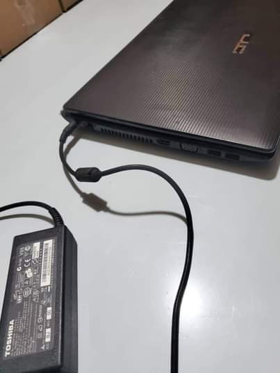 A picture of Asus laptop
