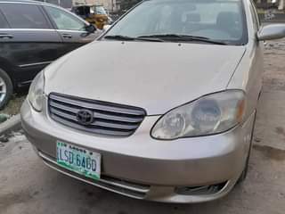 A picture of Sharp Toyota corrolla 04