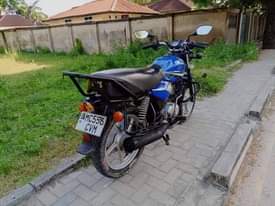 A picture of 2023 Tvs 125