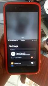 A picture of IPHONE 8 64gb working perfectly with finger print with n