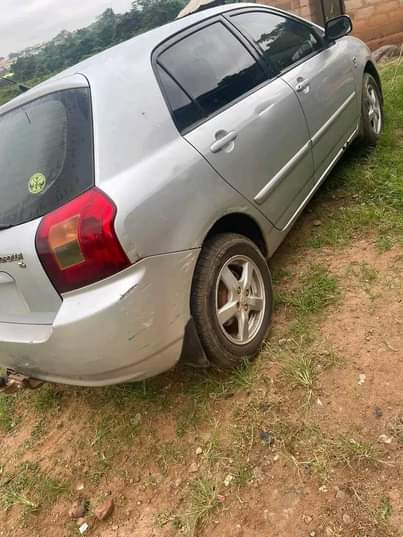 A picture of Toyota Corolla Obama 06 manual drive pure first body untouched
