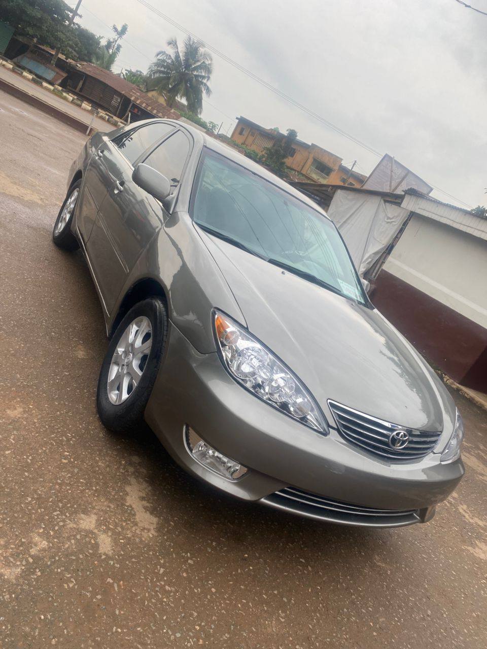 A picture of Toyota Camry SLE 2006 model