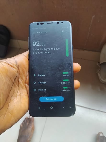 A picture of Samsung s9