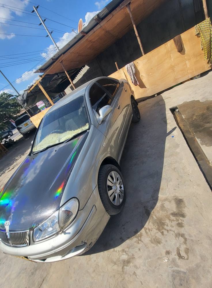 A picture of Nissan bluebird
