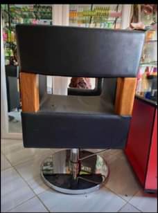 A picture of Salon chairs