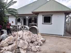 A picture of TUNAJENGA MASHMO YA CHOO BODGESTER SEPTC TANK YASYOJAA