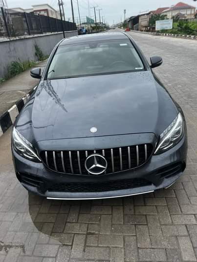 A picture of MERCEDES BENZ C300 2015