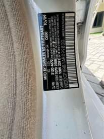 A picture of Mercedes benz c300 2010 toks 11.5m last last