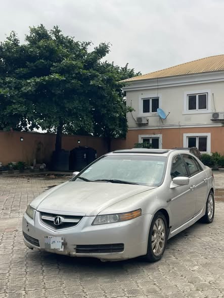 A picture of 2005 Acura TL