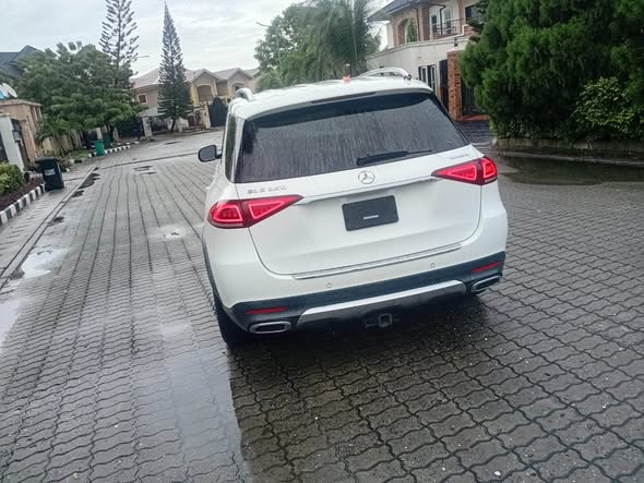 A picture of Awoof Toks 2022 gle350