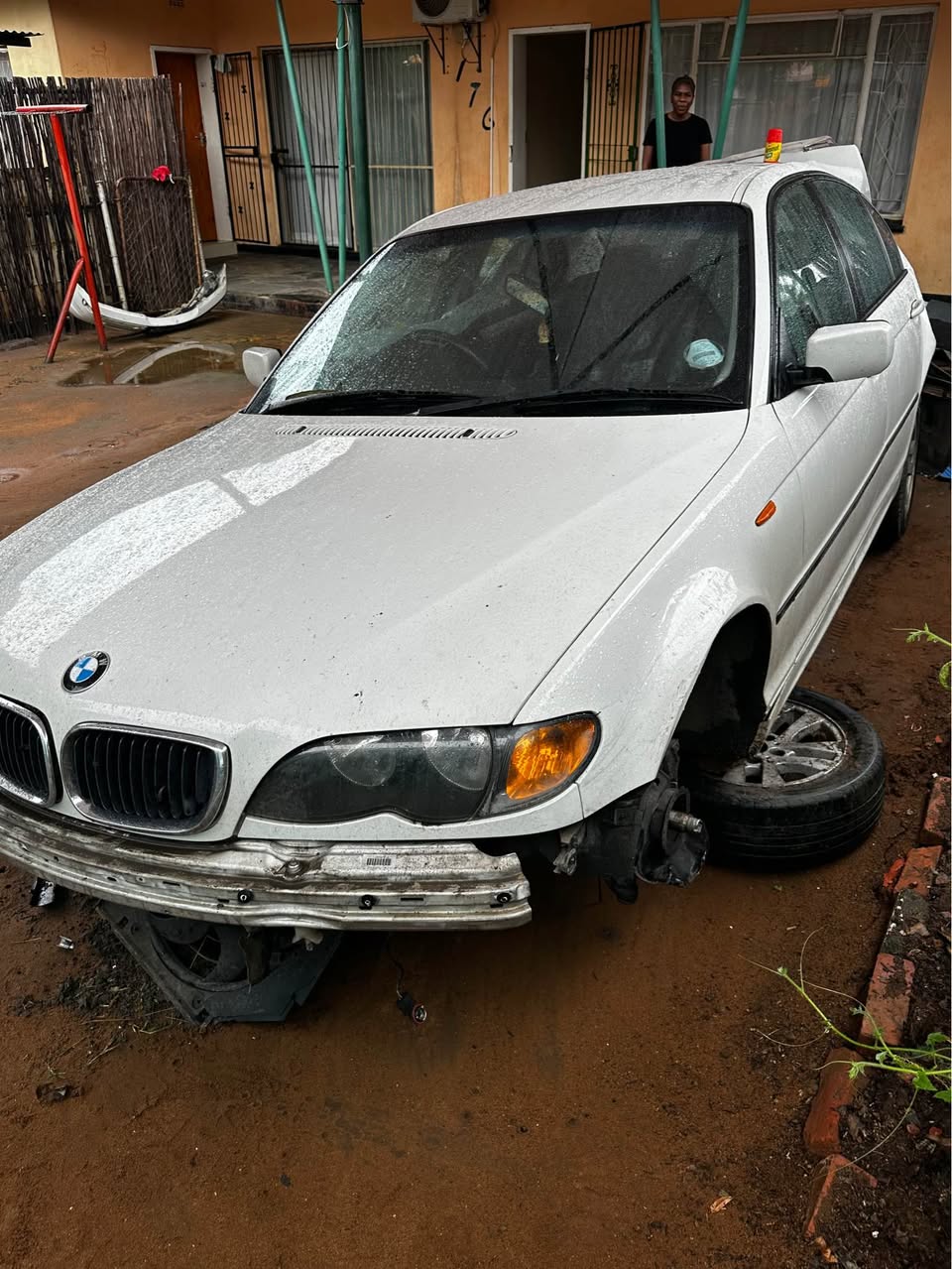 bmw 318i