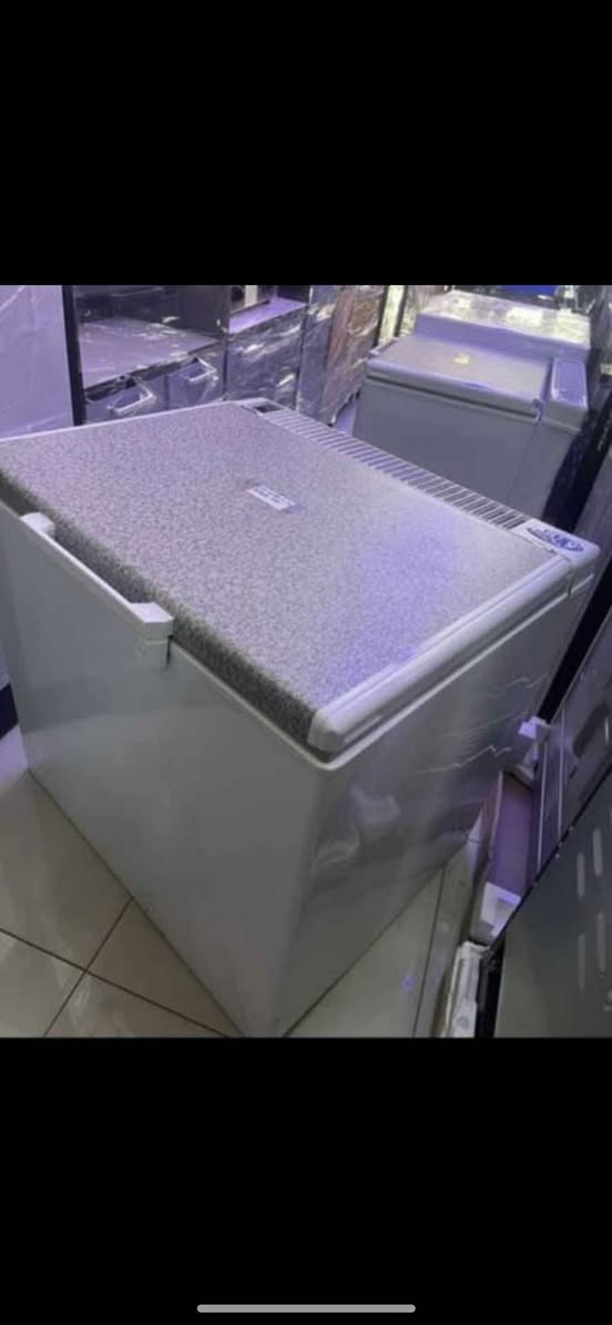 classifieds/fridges