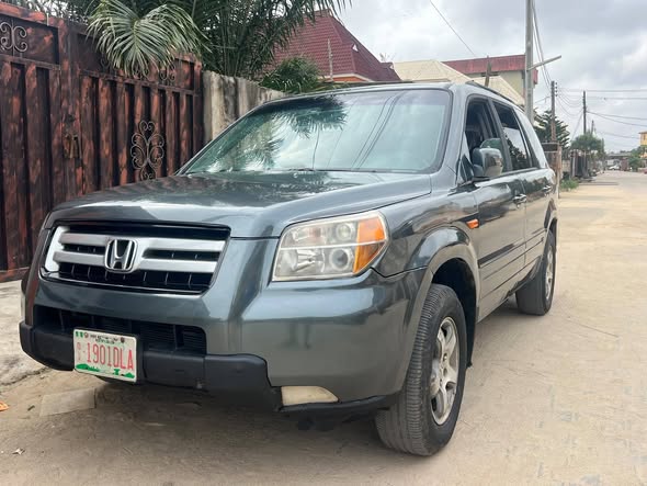 A picture of 2007 HONDA PILOT 4WD