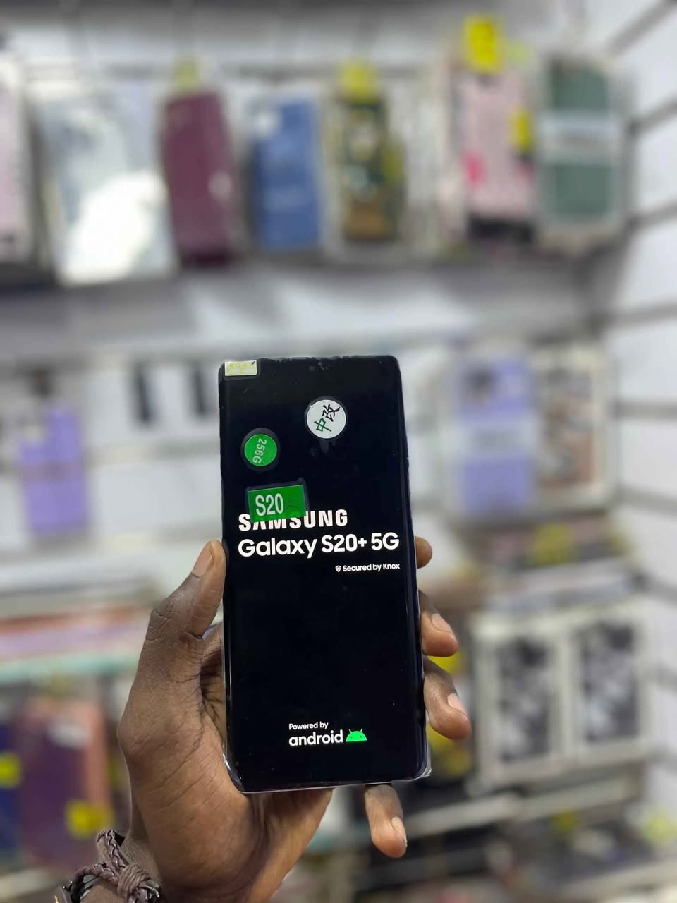 A picture of Galaxy S20 