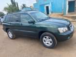 A picture of Toyota Highlander 2004