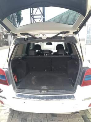 A picture of MERCEDES BENZ GLK350 FAST DEAL Model 2010 Catalyst intact Duties