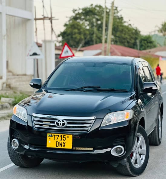 A picture of TOYOTA VANGUARD NEW