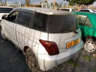 used toyota ist