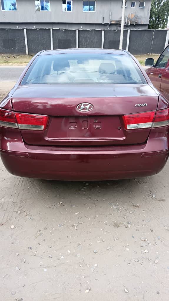A picture of 2006 Nigerian used Hyundai Sonata