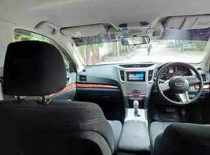 A picture of Subaru legacy 2010