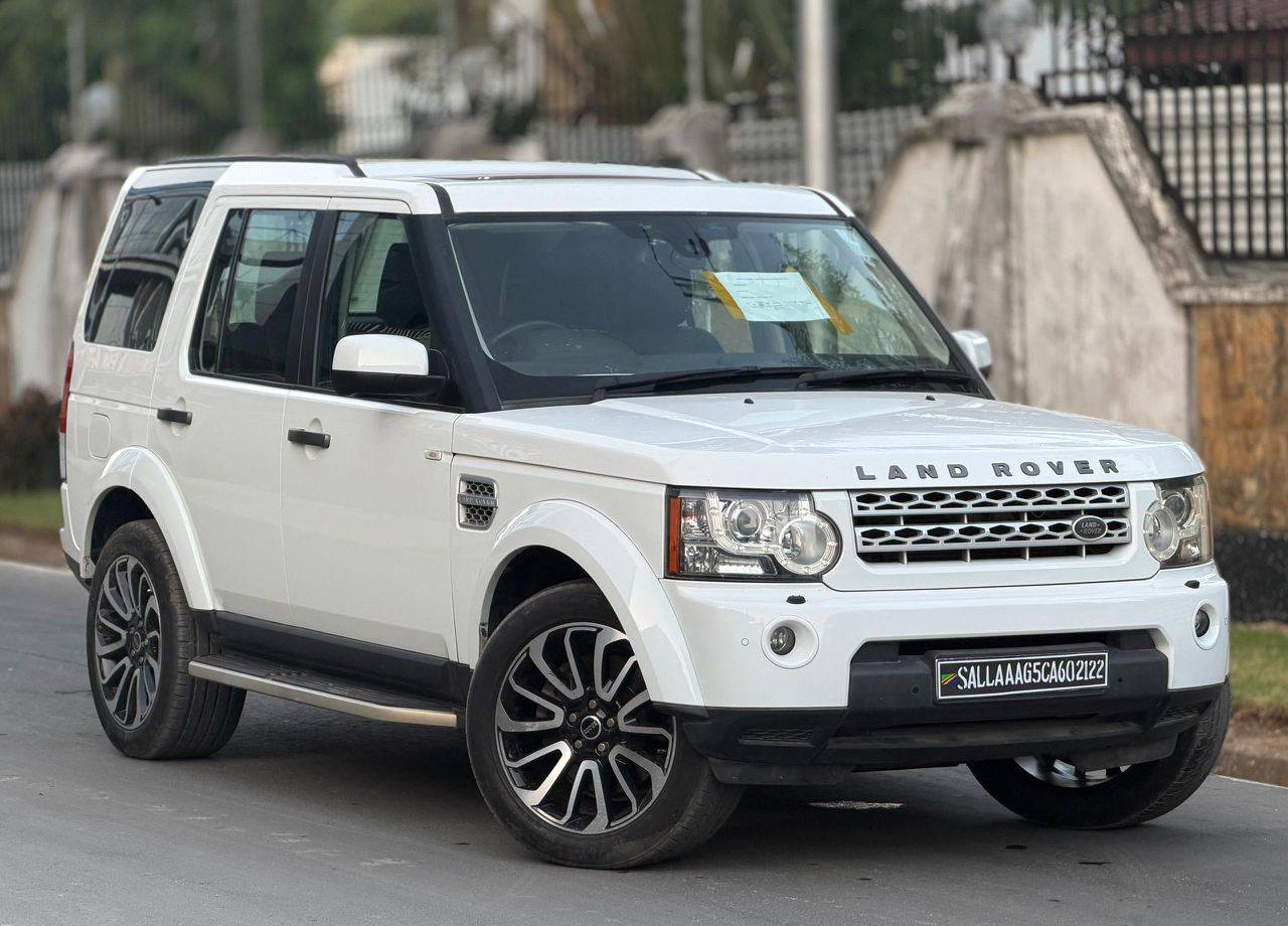 A picture of LAND ROVER DISCOVERY 4