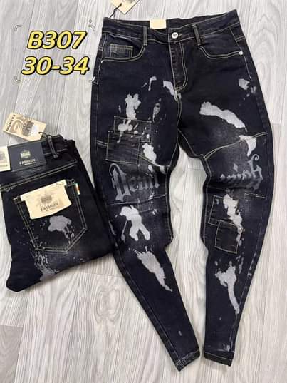A picture of WhatsApp call 0756181556 0776030131 for more information and delivery