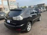 A picture of Lexus RX330