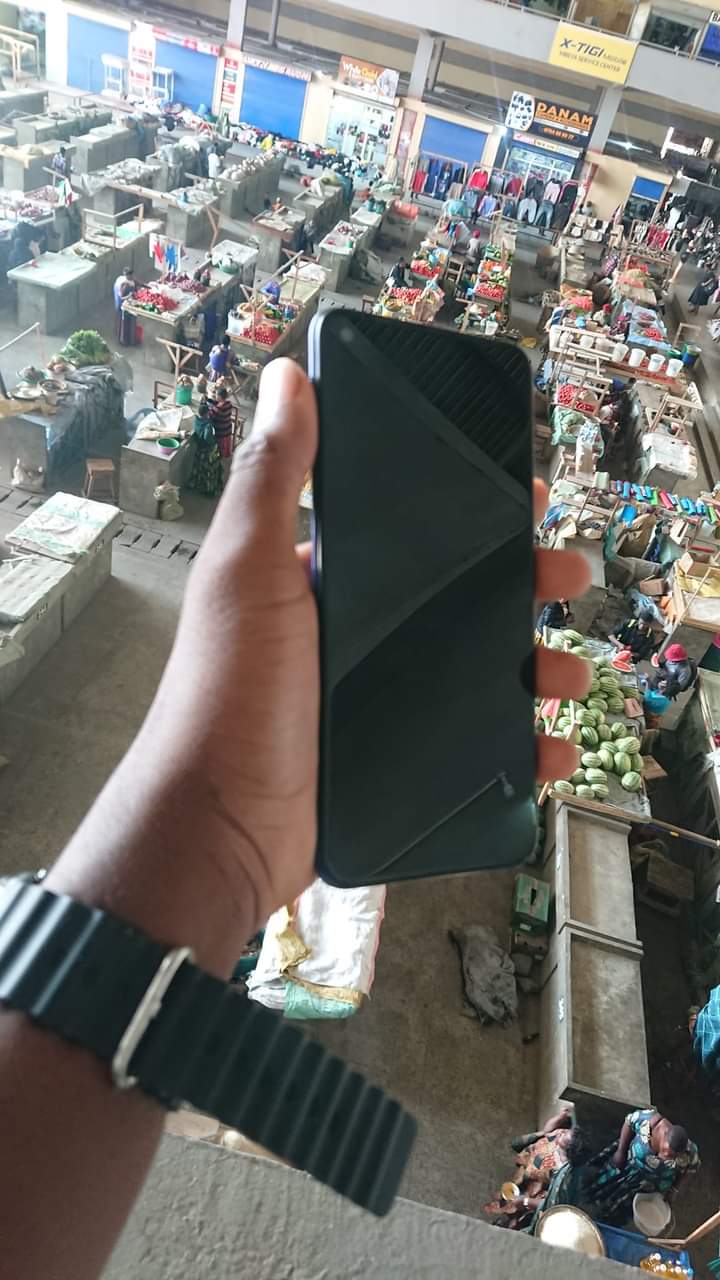 A picture of Camon 15